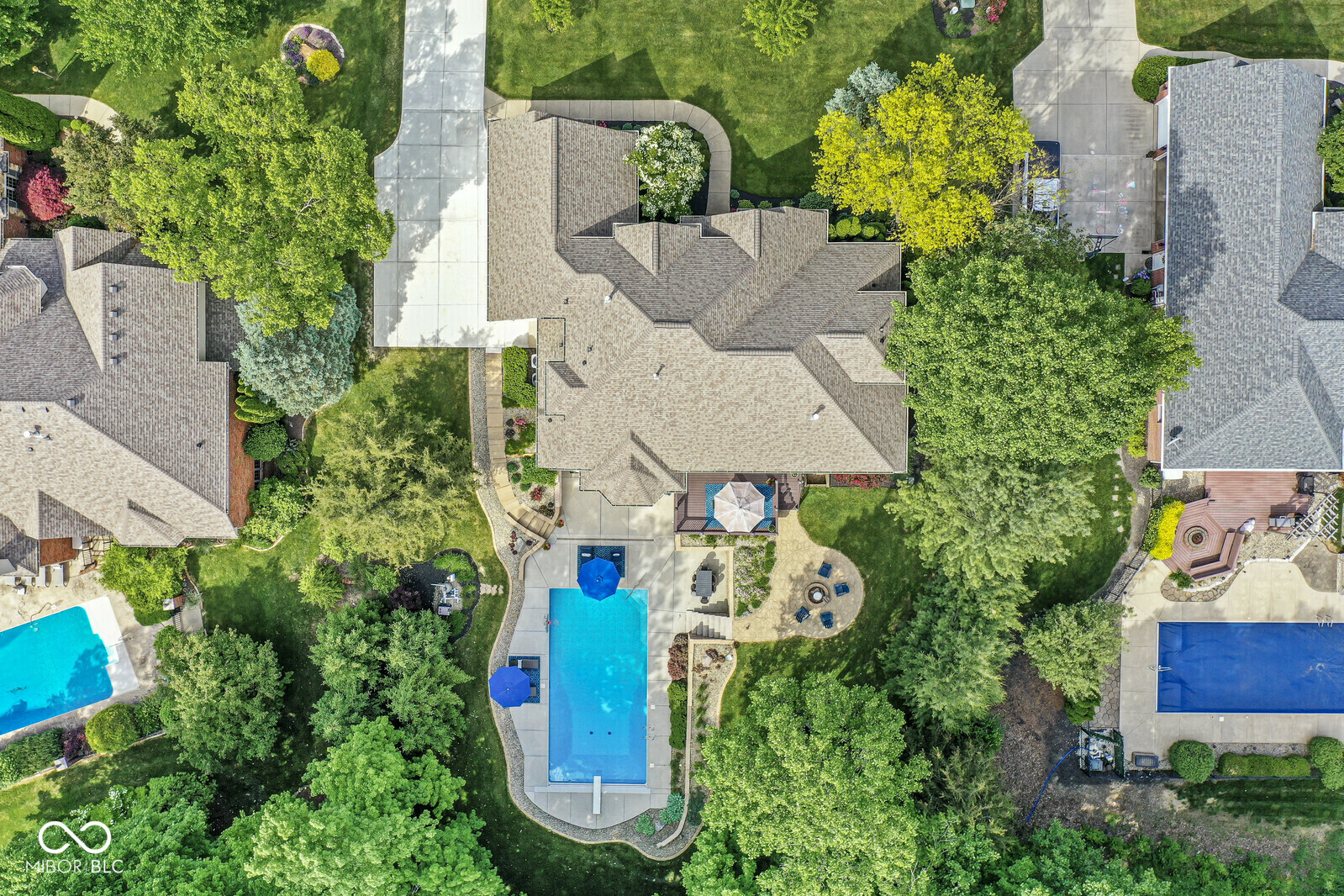 Property Photo:  790 Foxboro Drive  IN 46123 