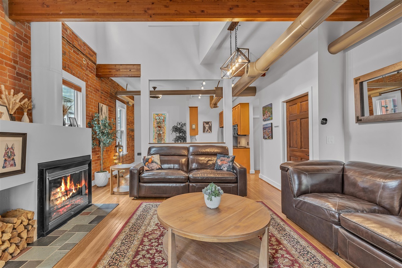 Property Photo: 113 S Fourth Avenue 6 MI 48104-1930