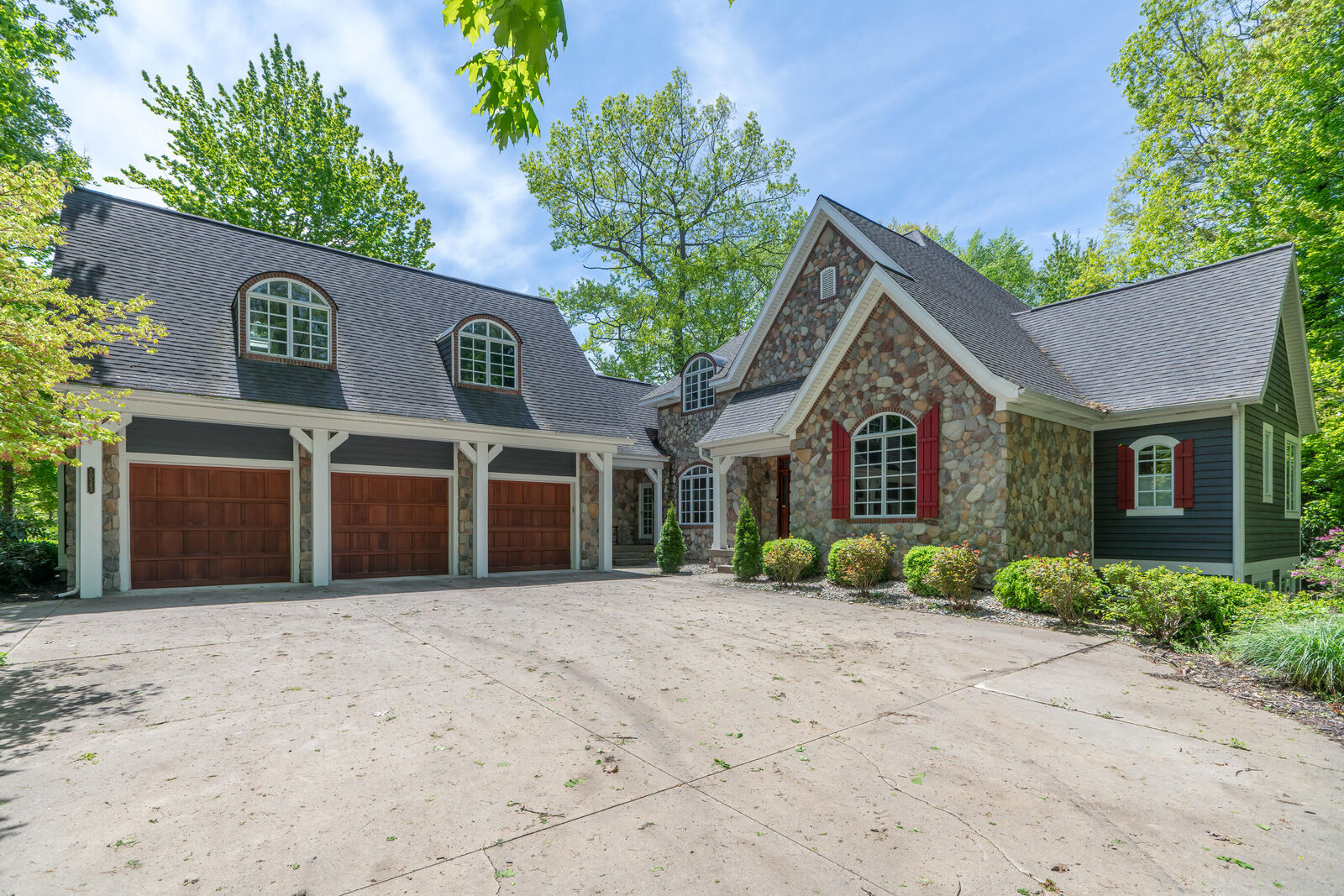 Property Photo:  10543 Lakeshore Drive  MI 49460 