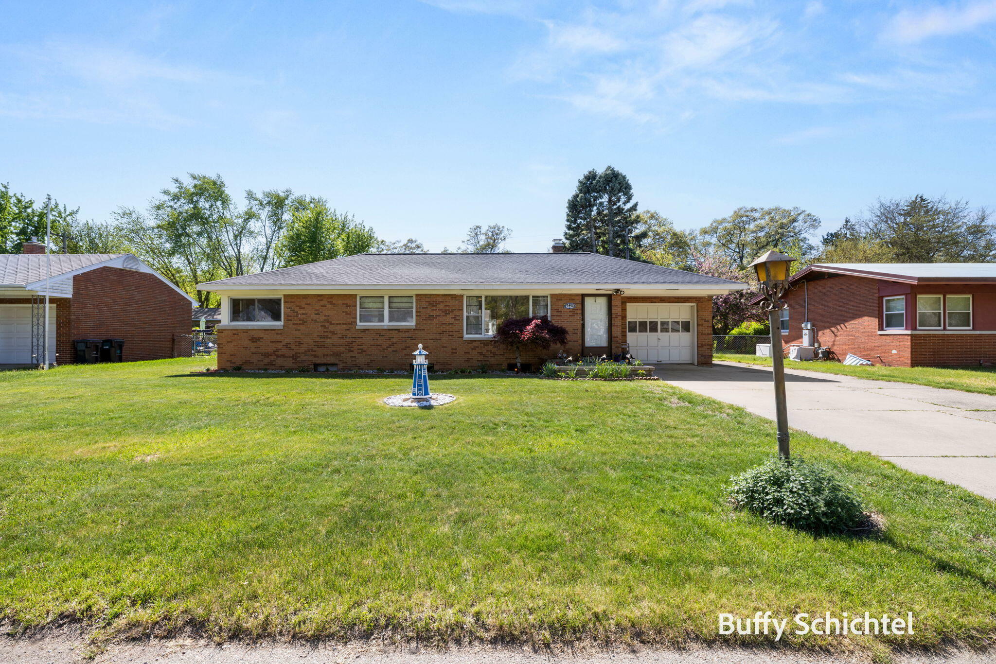 Property Photo: 3451 McCracken Street MI 49441