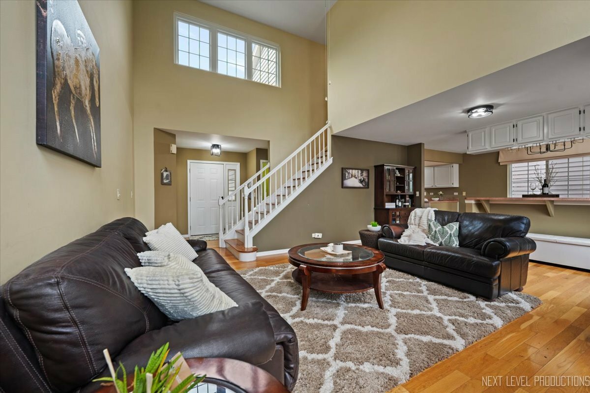 Property Photo: 1839 Tamahawk Lane IL 60564