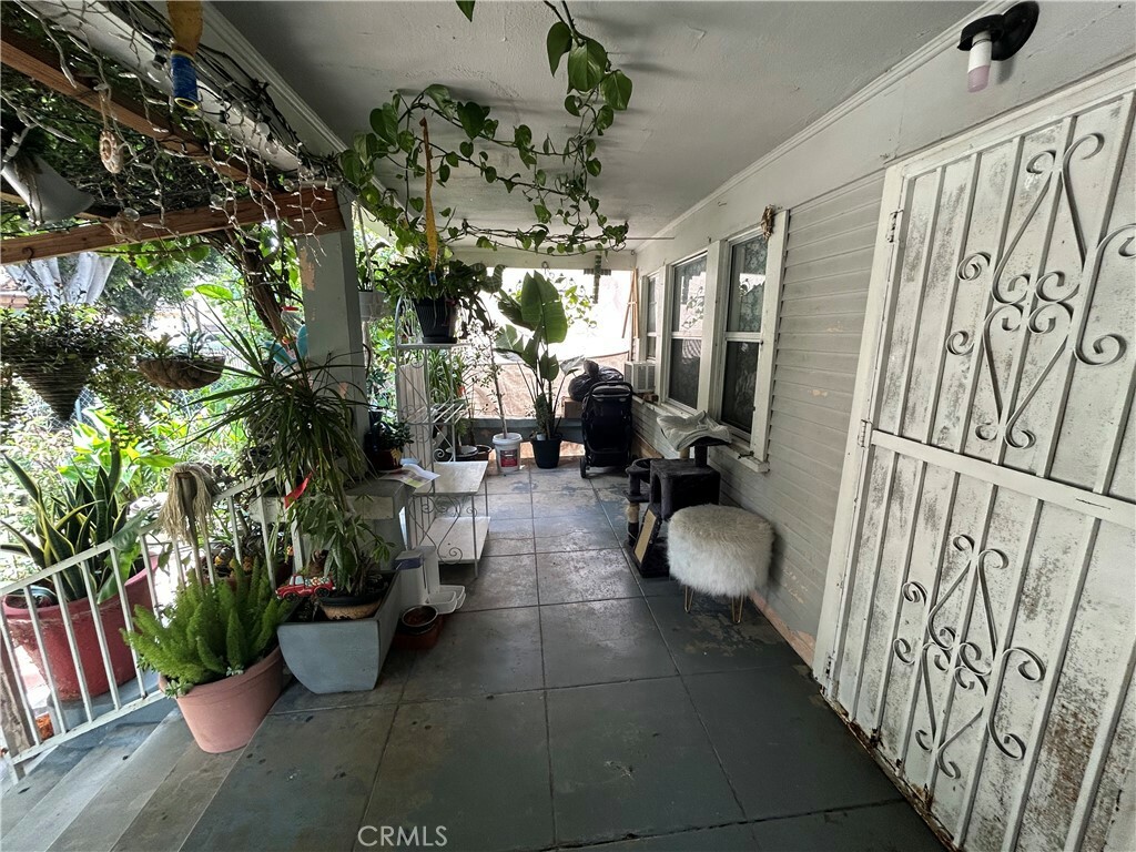 Property Photo: 1212 E 54th Street CA 90011
