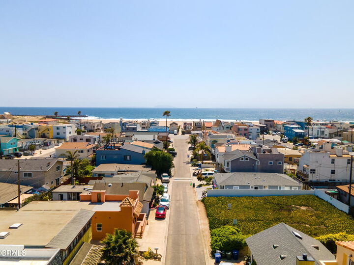 Property Photo:  145 Los Angeles Avenue  CA 93035 