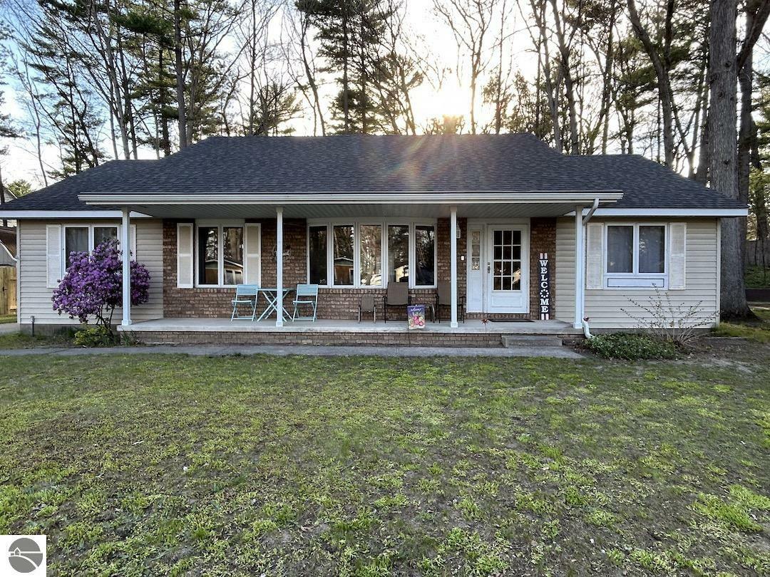 302 Huron Street  Traverse City MI 49686 photo