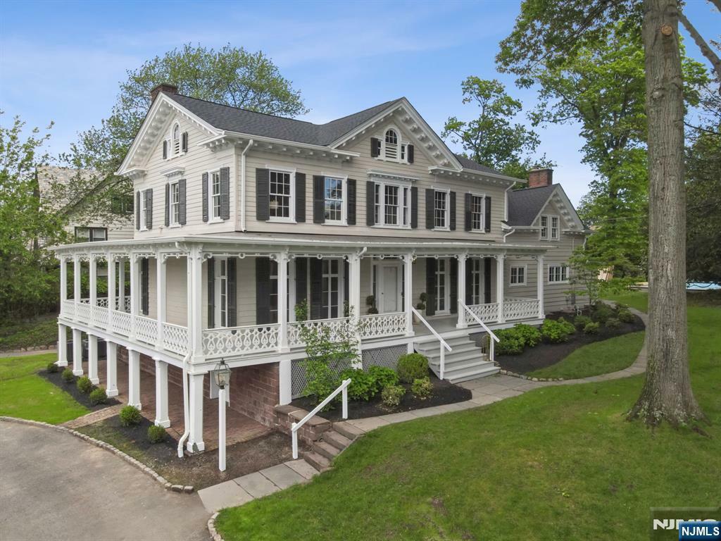 249 Valley Road  Montclair NJ 07042 photo
