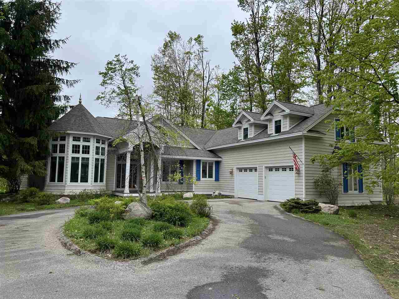 Property Photo: 2112 Golfview MI 49740
