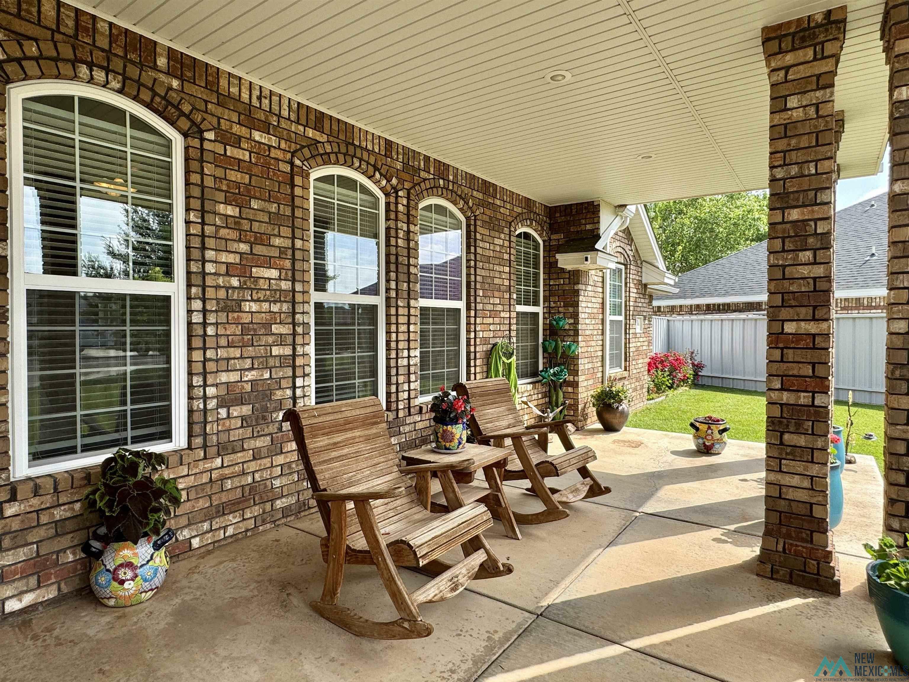 Property Photo: 704 Providence Circle NM 88101