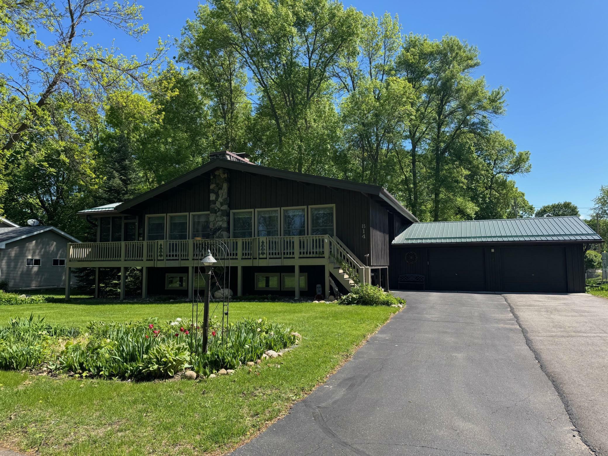 Property Photo: 814 Lakeshore Boulevard W MN 56359