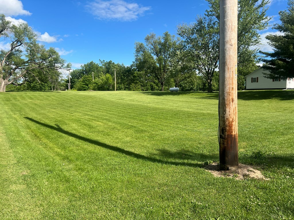 Property Photo: 704 2nd Street MO 64679
