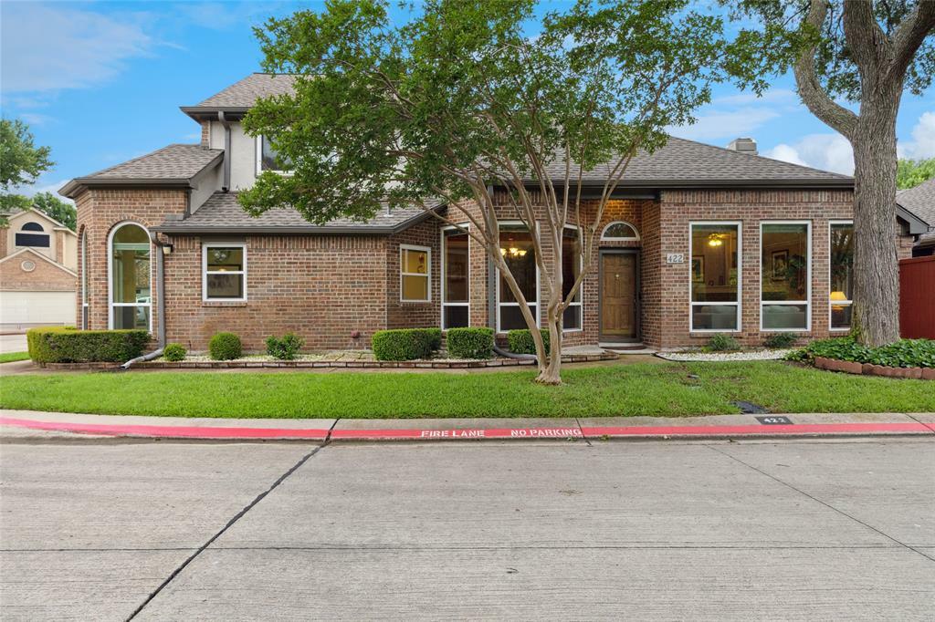 Property Photo: 422 Arbor Creek Drive TX 76039