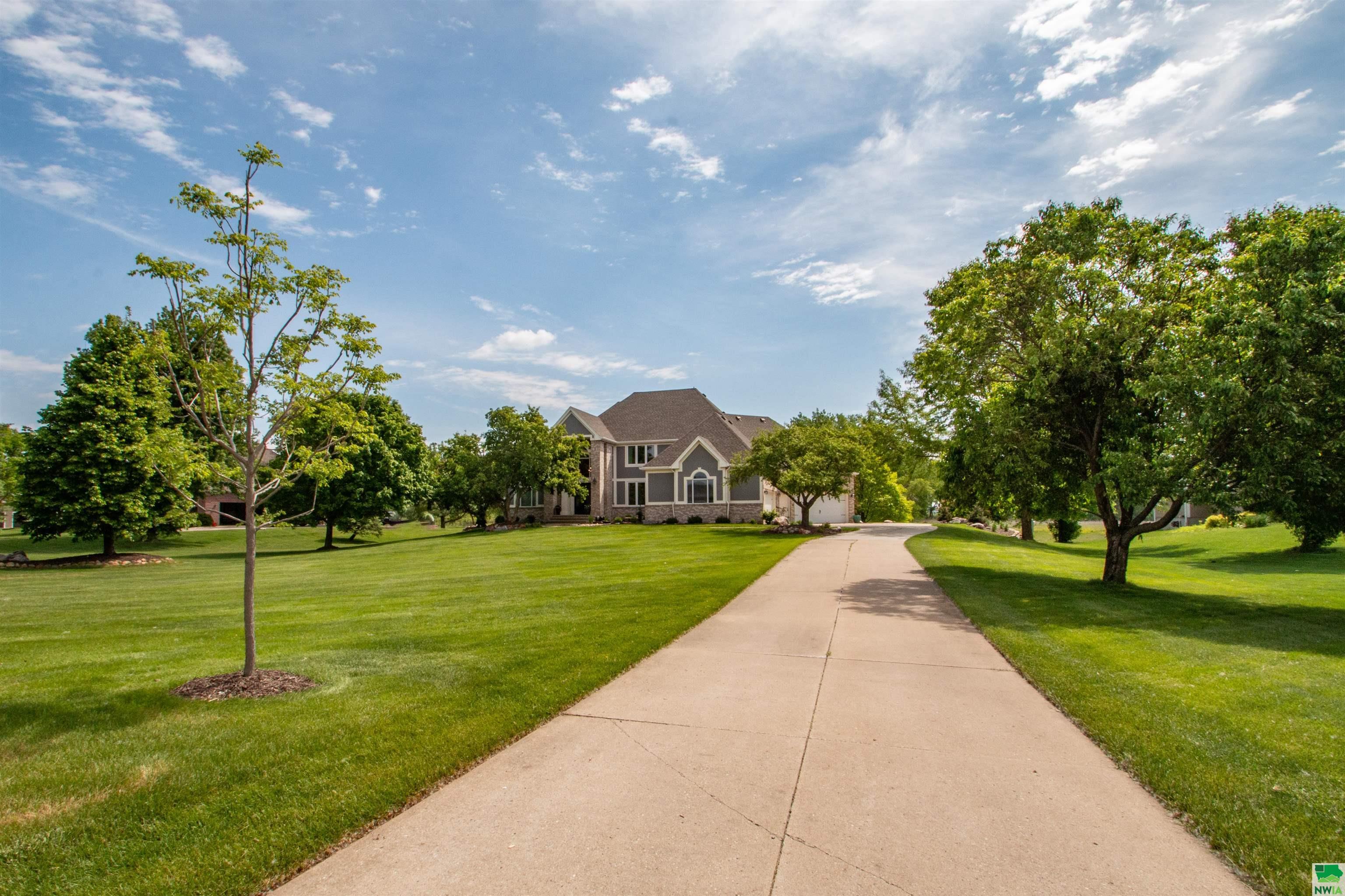 Property Photo:  946 Wynstone Drive  SD 57038 