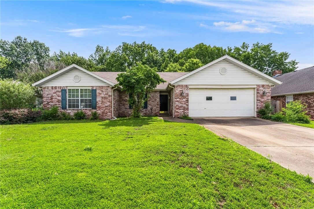 Property Photo: 1843 Amelia Lane AR 72762