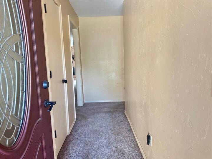 Property Photo: 142 Skyline Drive OK 73018