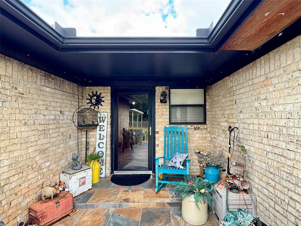 Property Photo: 142 Skyline Drive OK 73018