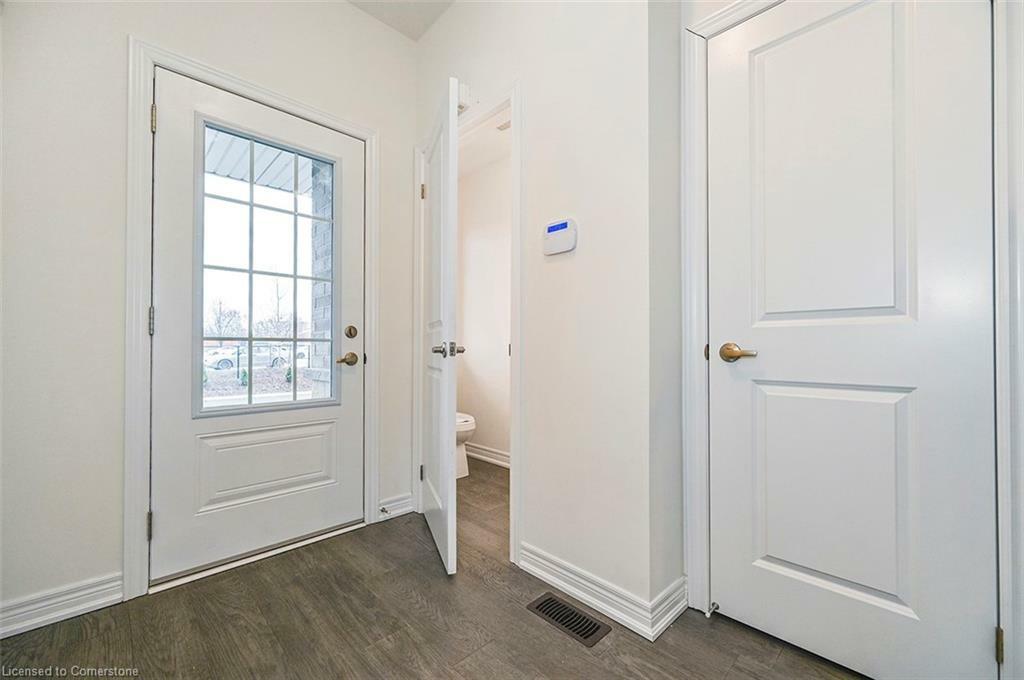 Property Photo: 36 Linden Park Lane ON L9A 1Y1
