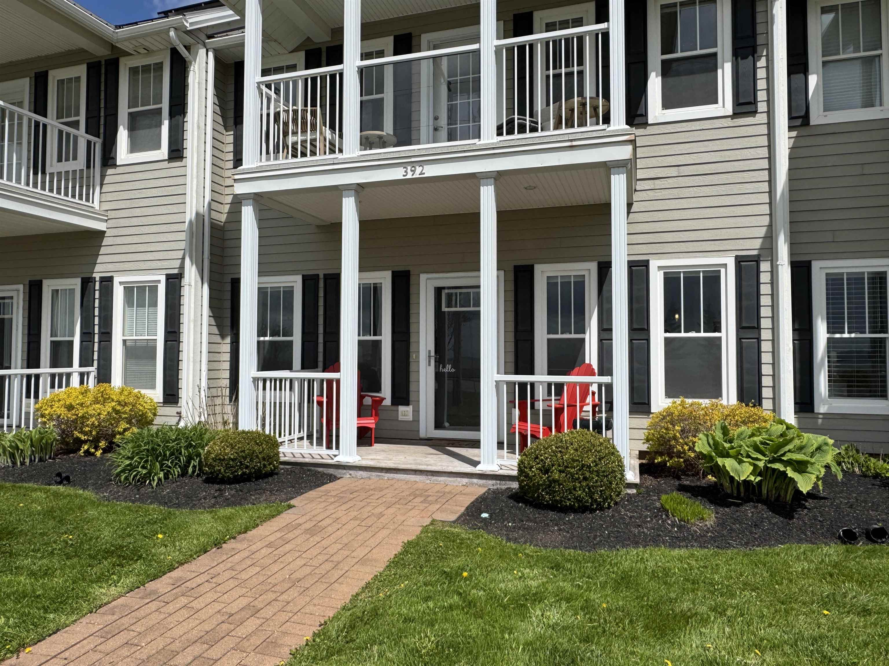 Property Photo: 392 Mackenzie Drive PE C1N 4J8