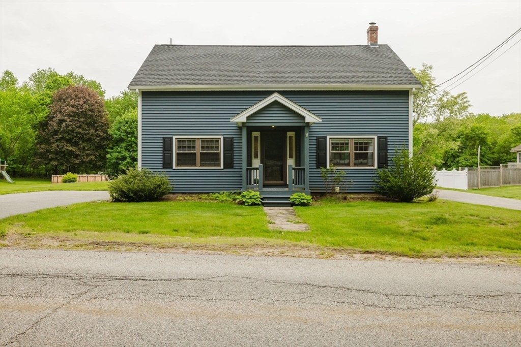 Property Photo:  9 Mount Hope St  MA 02760 