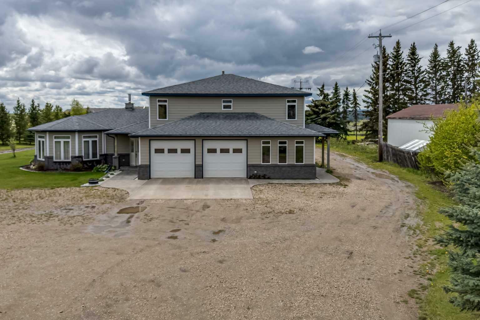 Property Photo: 5555 50 Avenue AB T0C 2J0