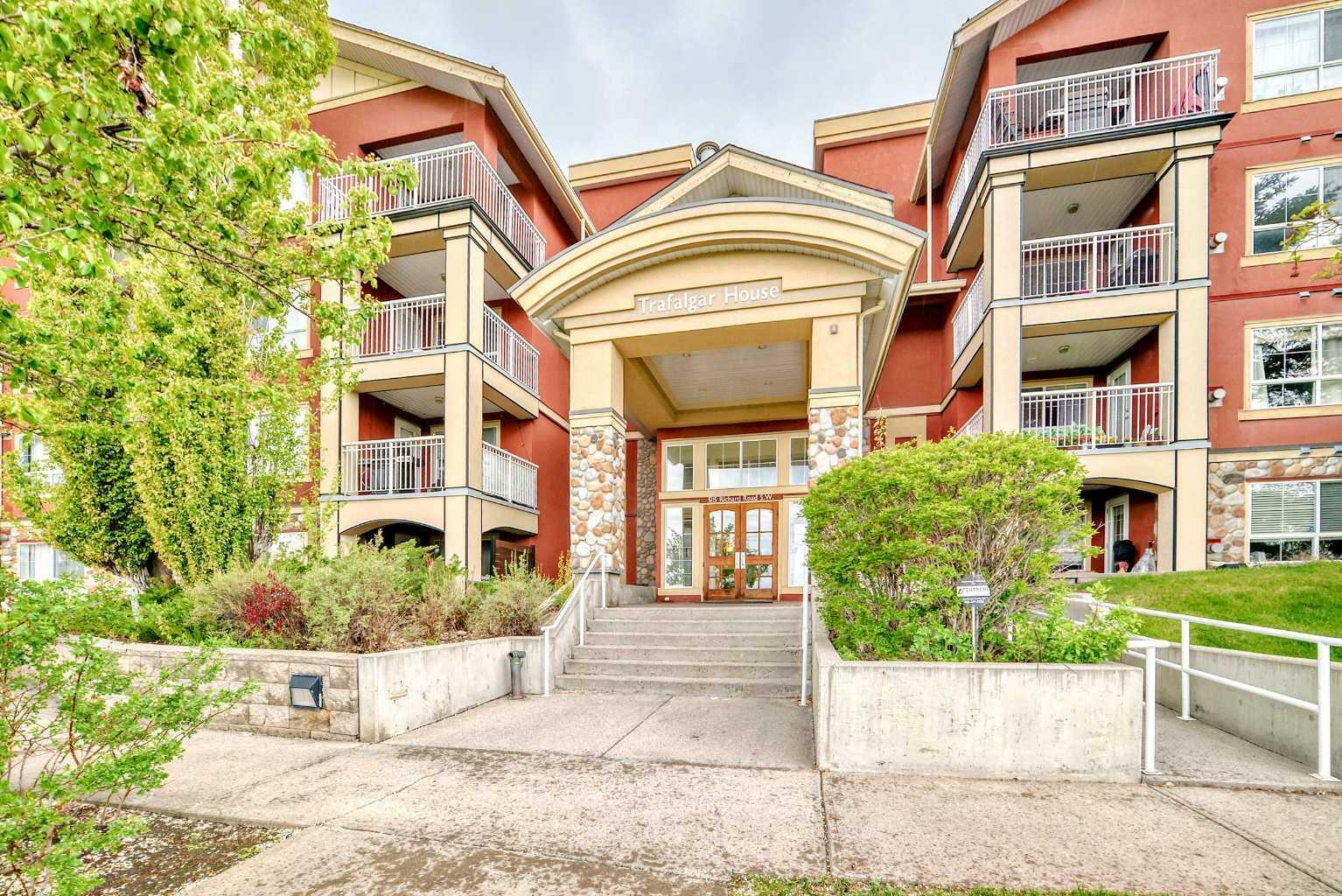 Property Photo: 5115 Richard Road SW 214 AB T3E 7M7