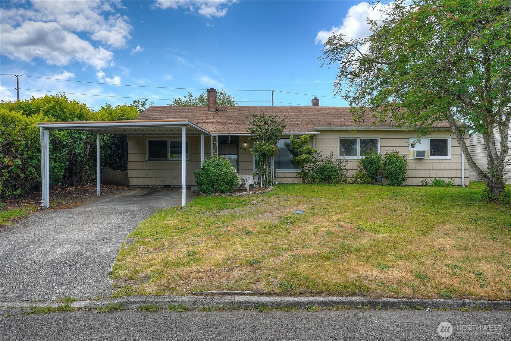 Property Photo: 10506 Occident Street SW WA 98499