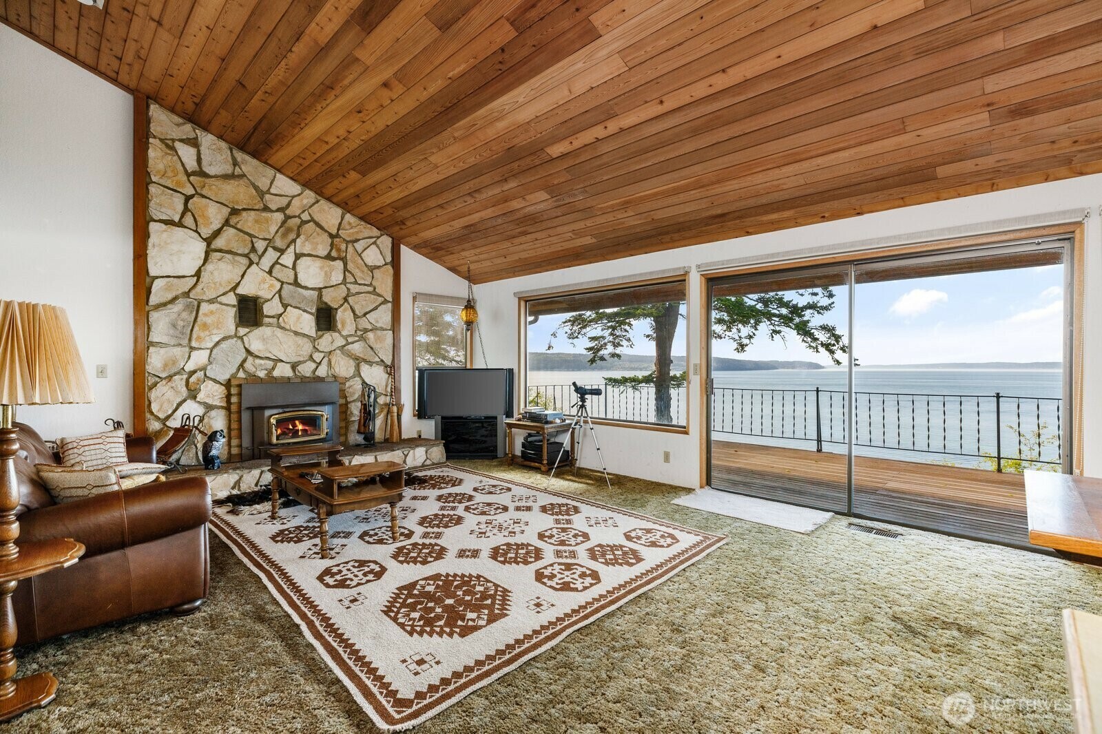 Property Photo:  1244  Polnell Shores Drive  WA 98277 