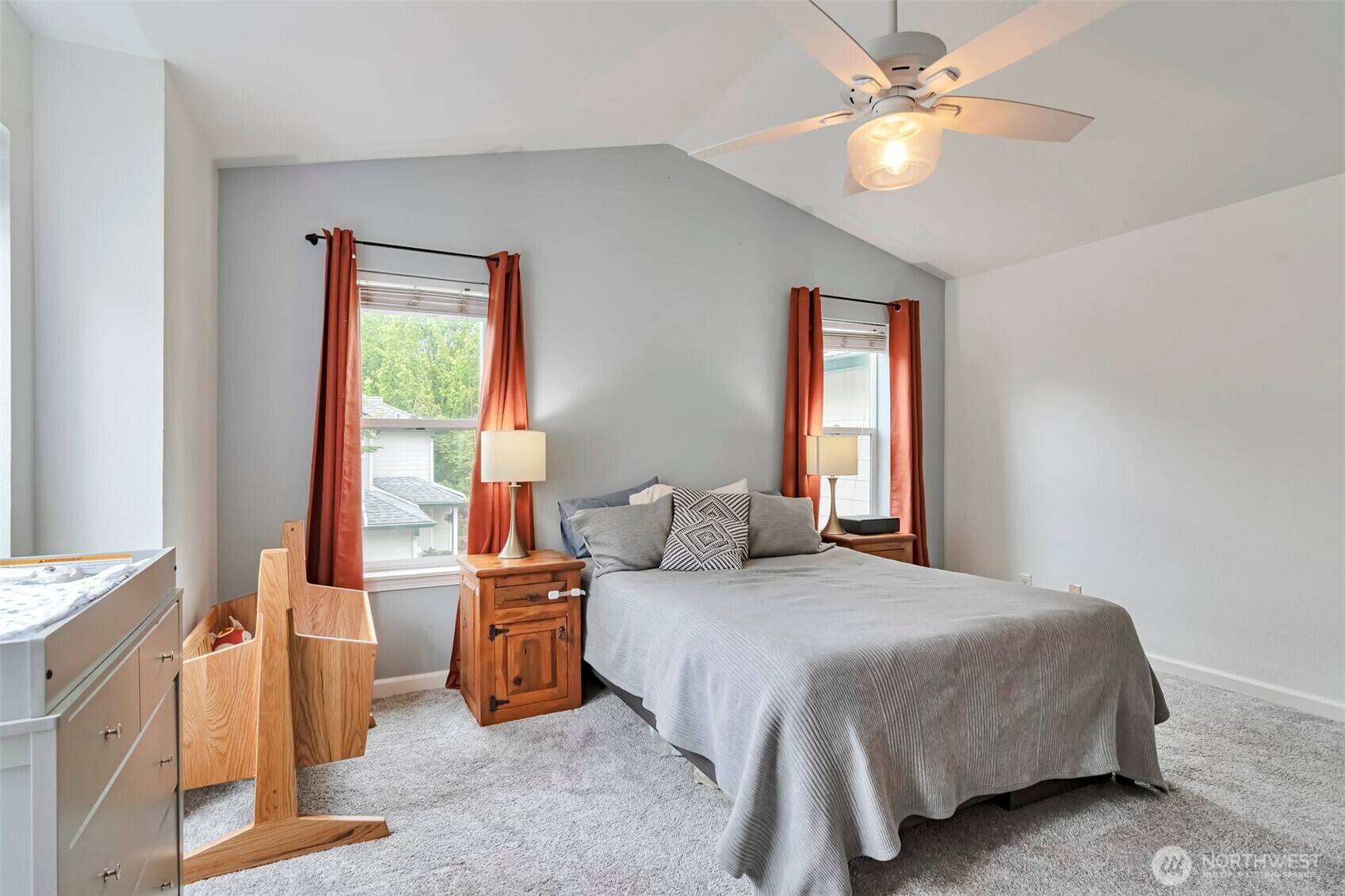 Property Photo:  1131  115th Street SW M2  WA 98204 