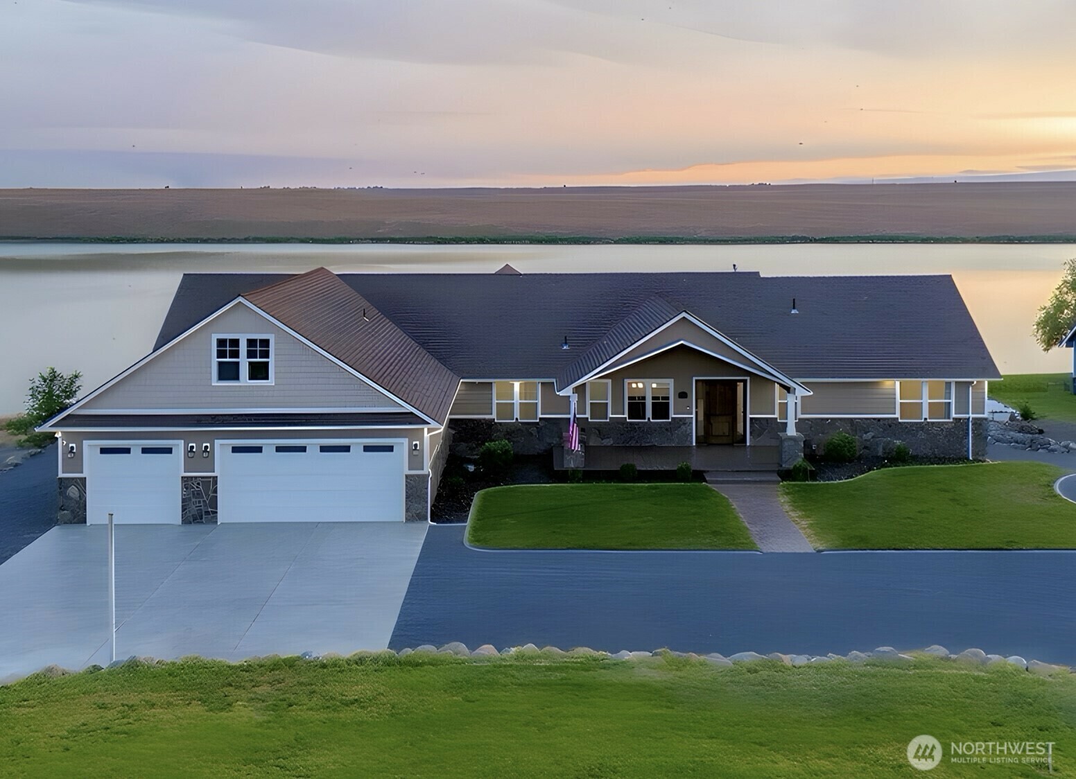 7328  Stonecrest Road NE  Moses Lake WA 98837 photo