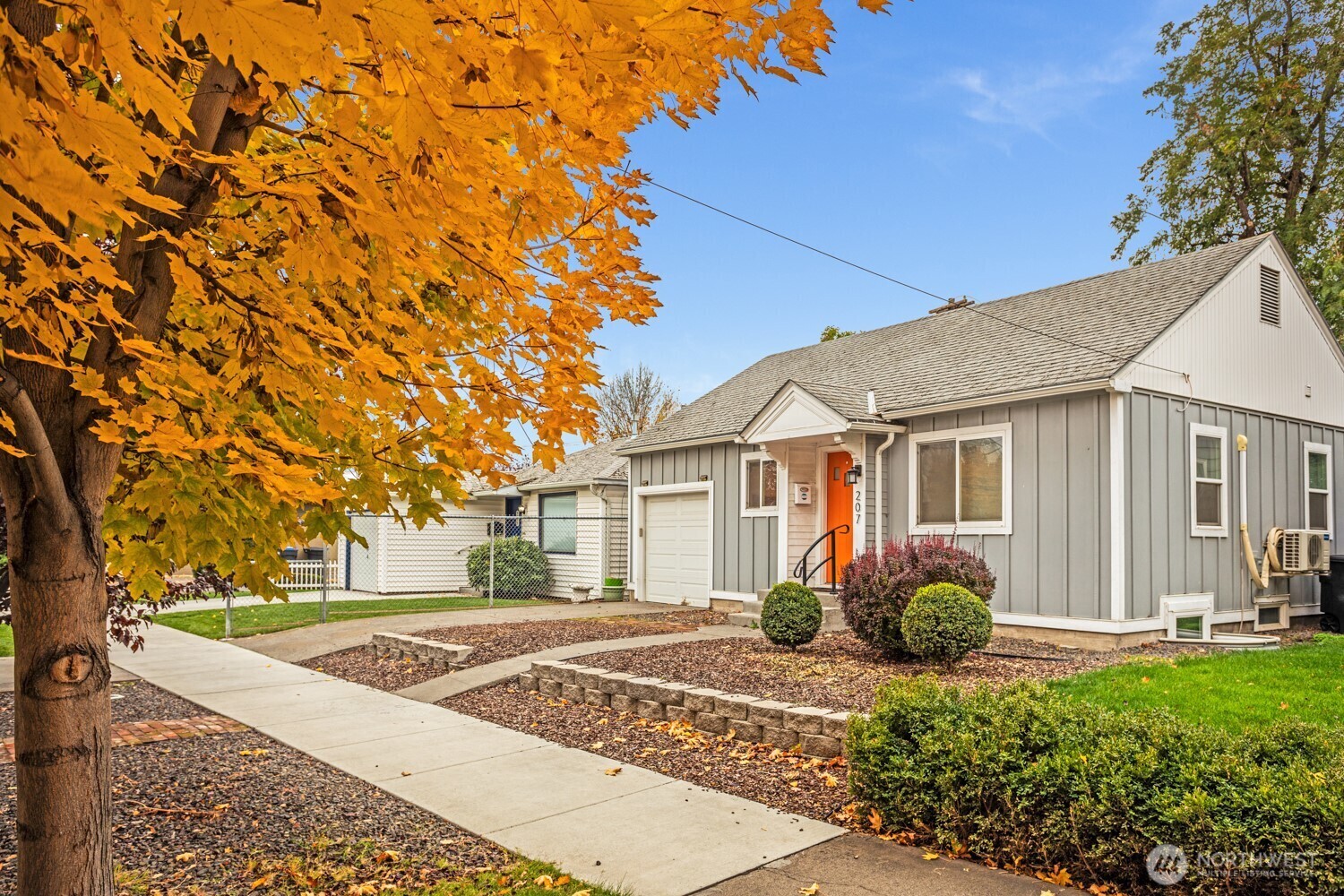 Property Photo: 207 N Colville Street WA 99362