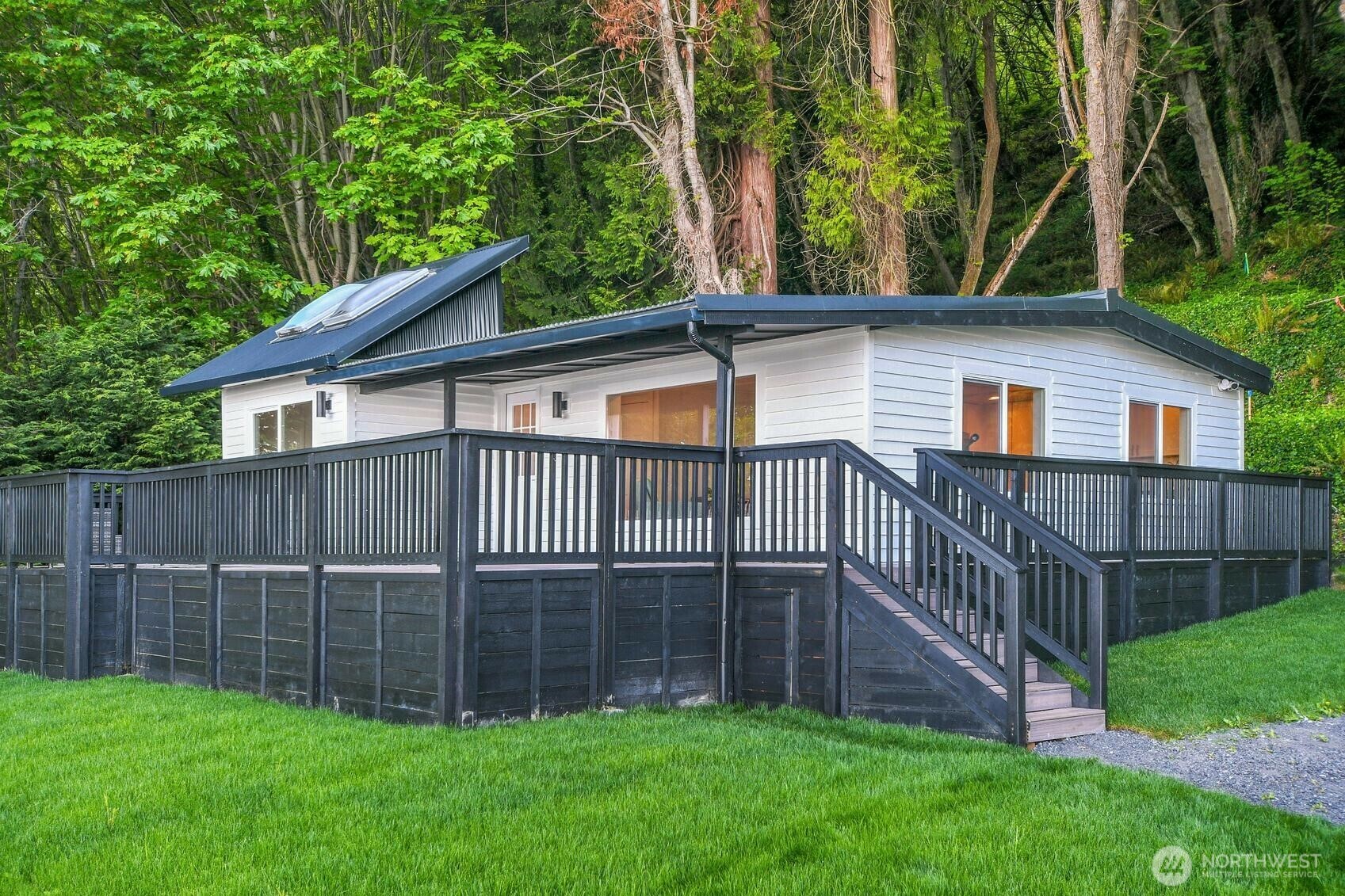 Property Photo:  12603  Possession Lane  WA 98026 