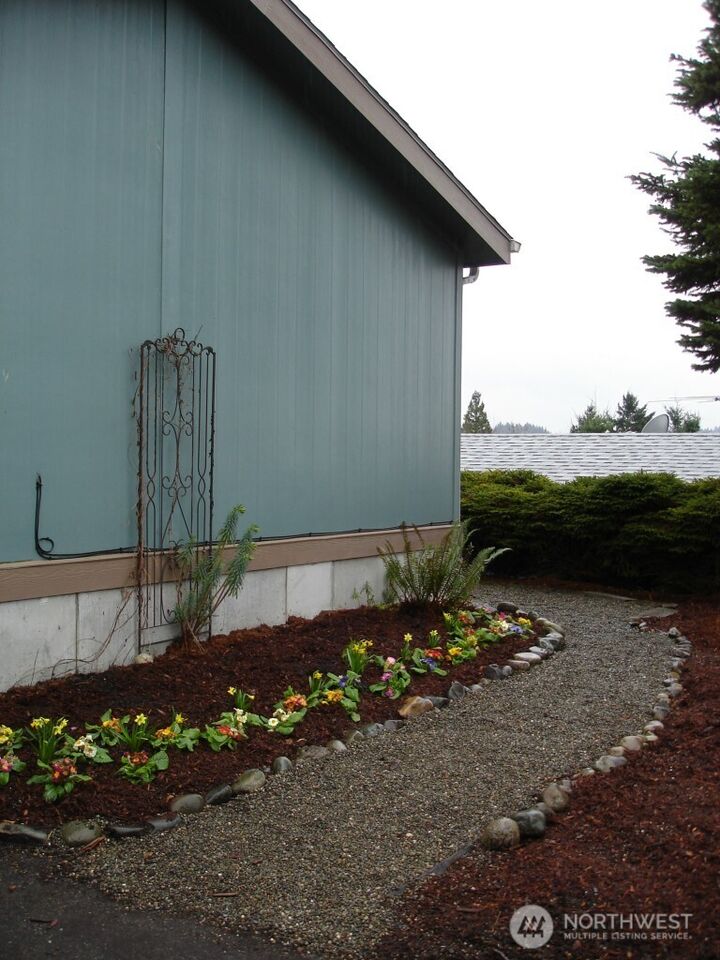 Property Photo:  12613 NE 190th Street  WA 98011 