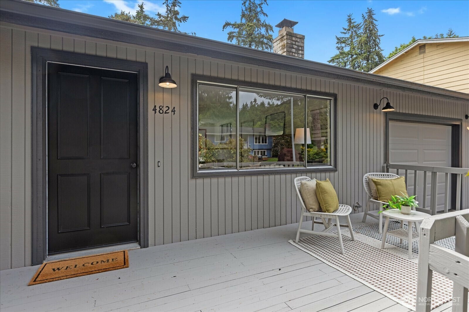 Property Photo: 4824 237th Place SE WA 98021