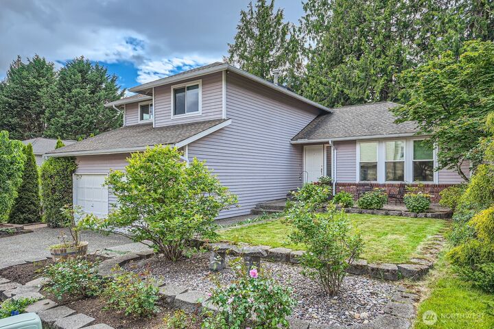 Property Photo: 929 224th Avenue NE WA 98074