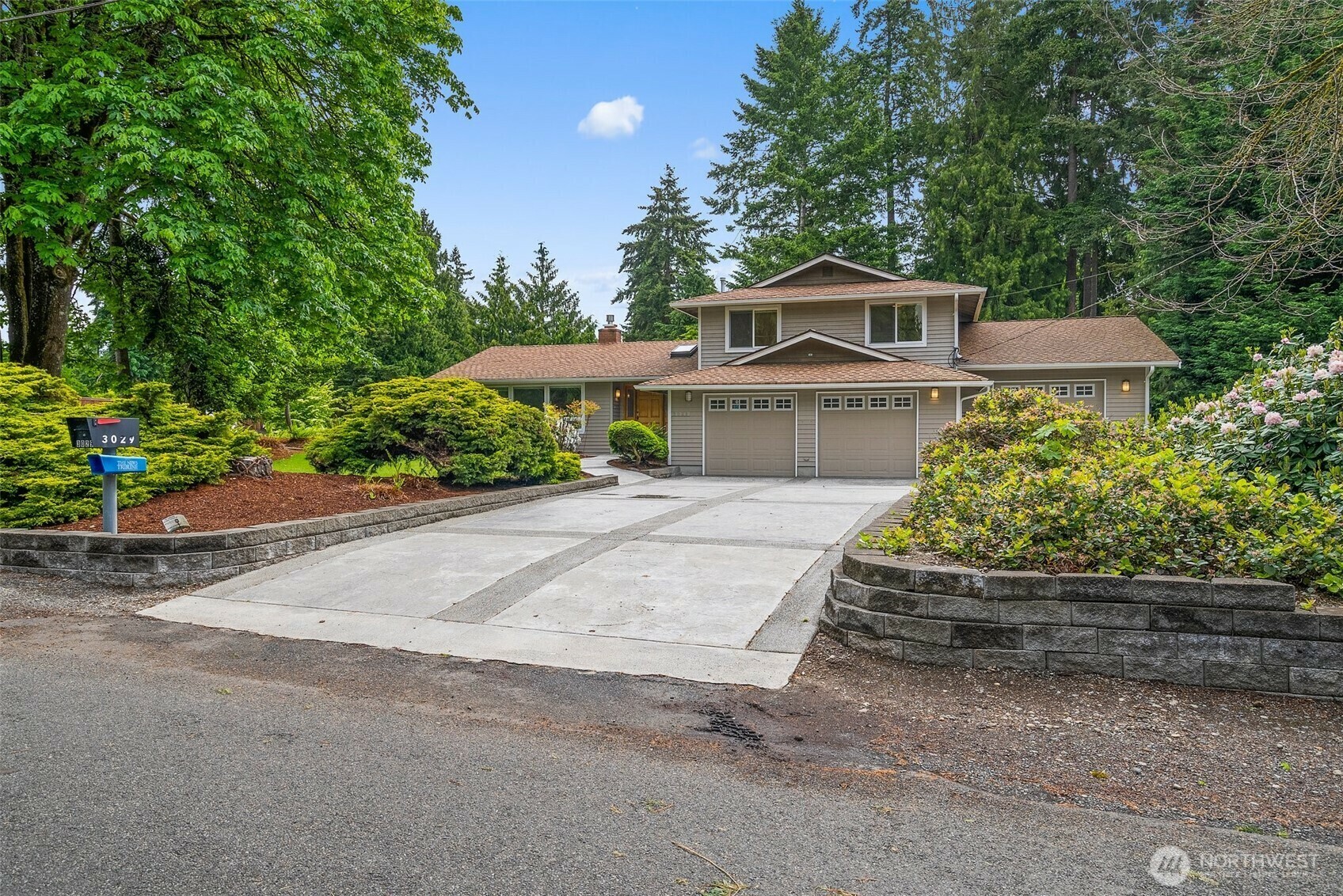 Property Photo: 3029 90th Avenue E WA 98371