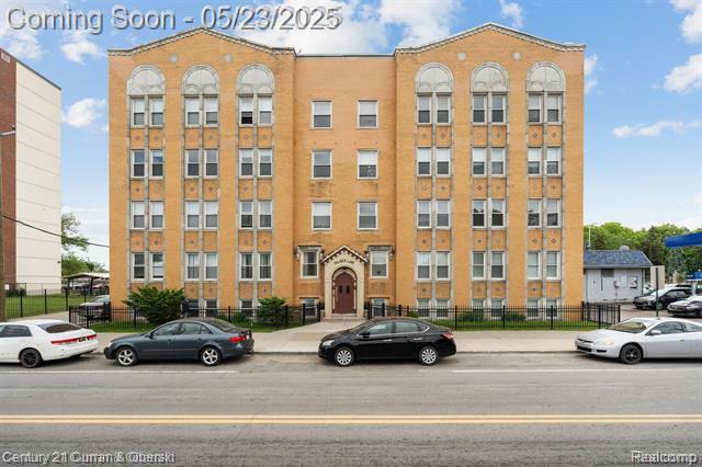 Property Photo: 1291 State Fair St 2 MI 48203