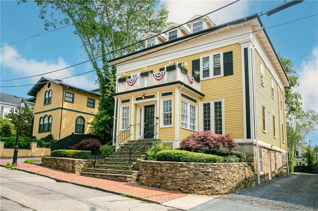 75 Pelham Street A  Newport RI 02840 photo