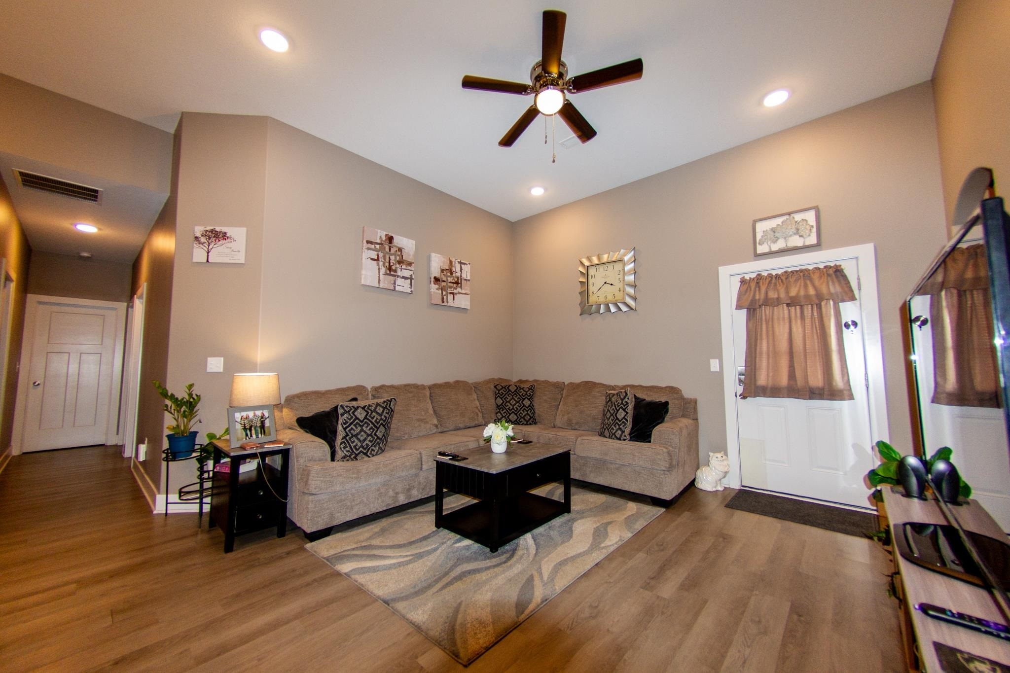 Property Photo: 12148 W 33rd St N KS 67205