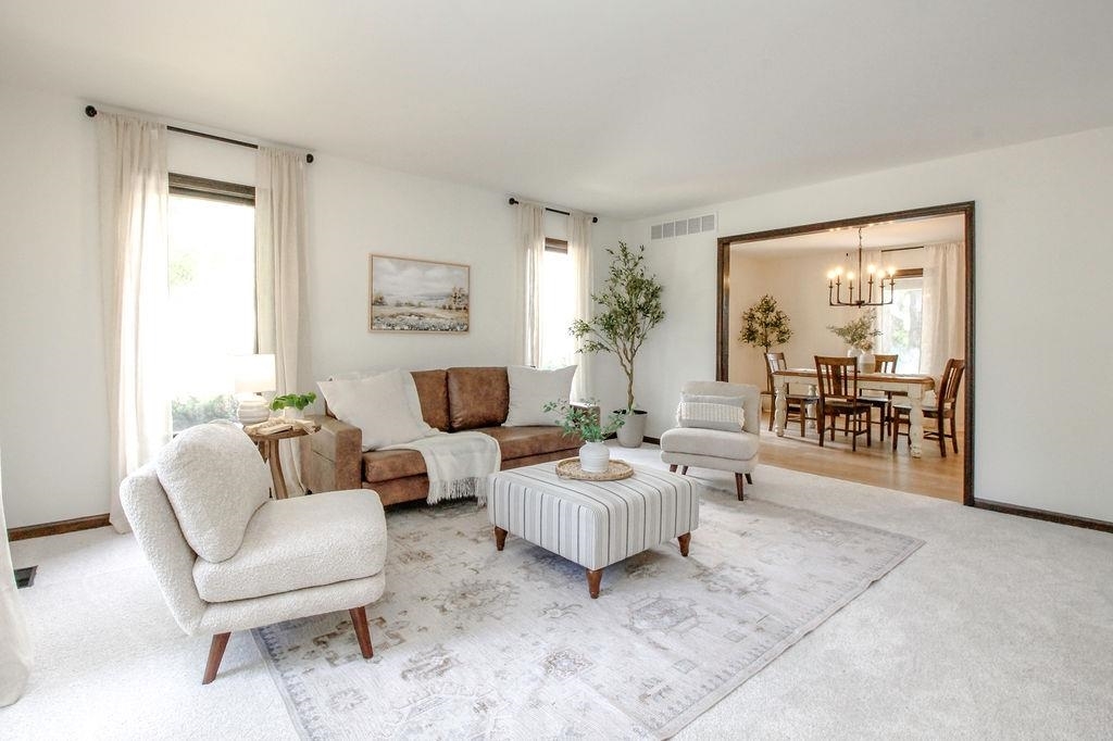 Property Photo: 8425 E Huntington St KS 67206