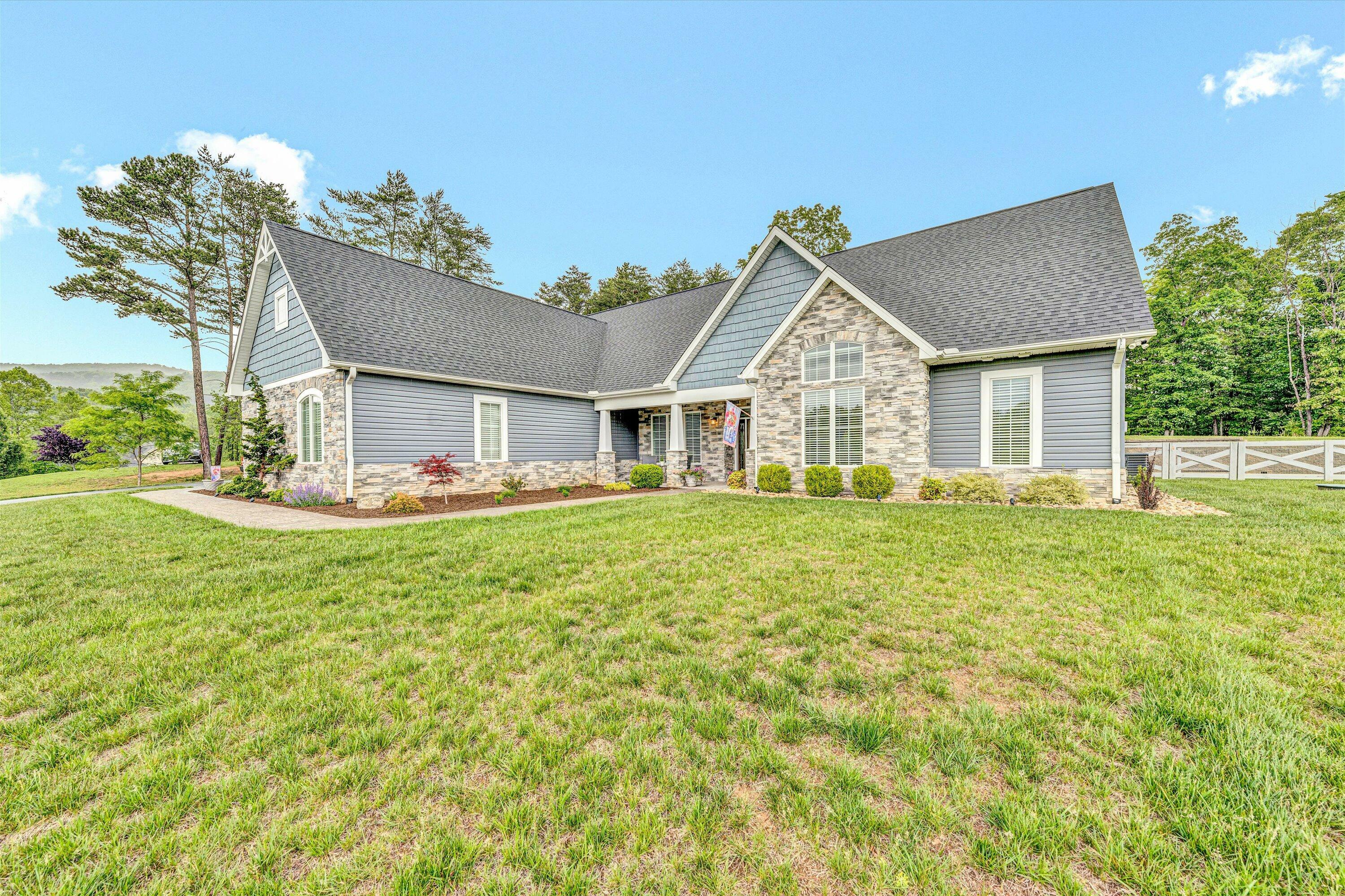 Property Photo: 700 Thornblade Way VA 24064