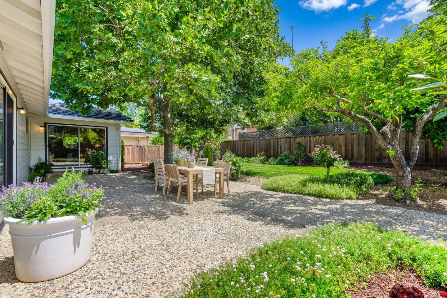 Property Photo: 6694 Mount Forest Drive CA 95120