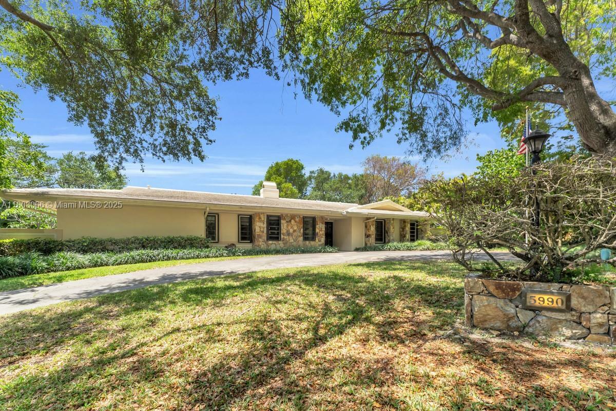 Property Photo: 5990 SW 135th Ter FL 33156