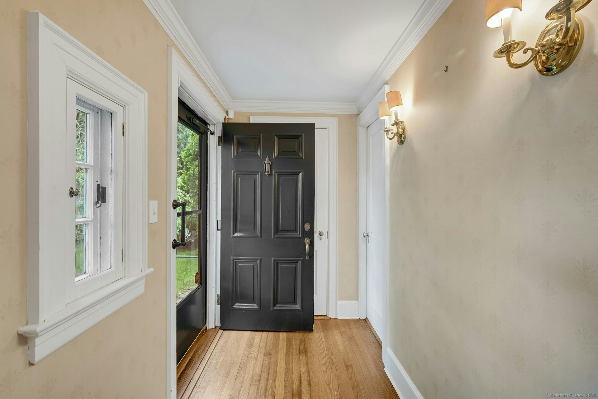 Property Photo: