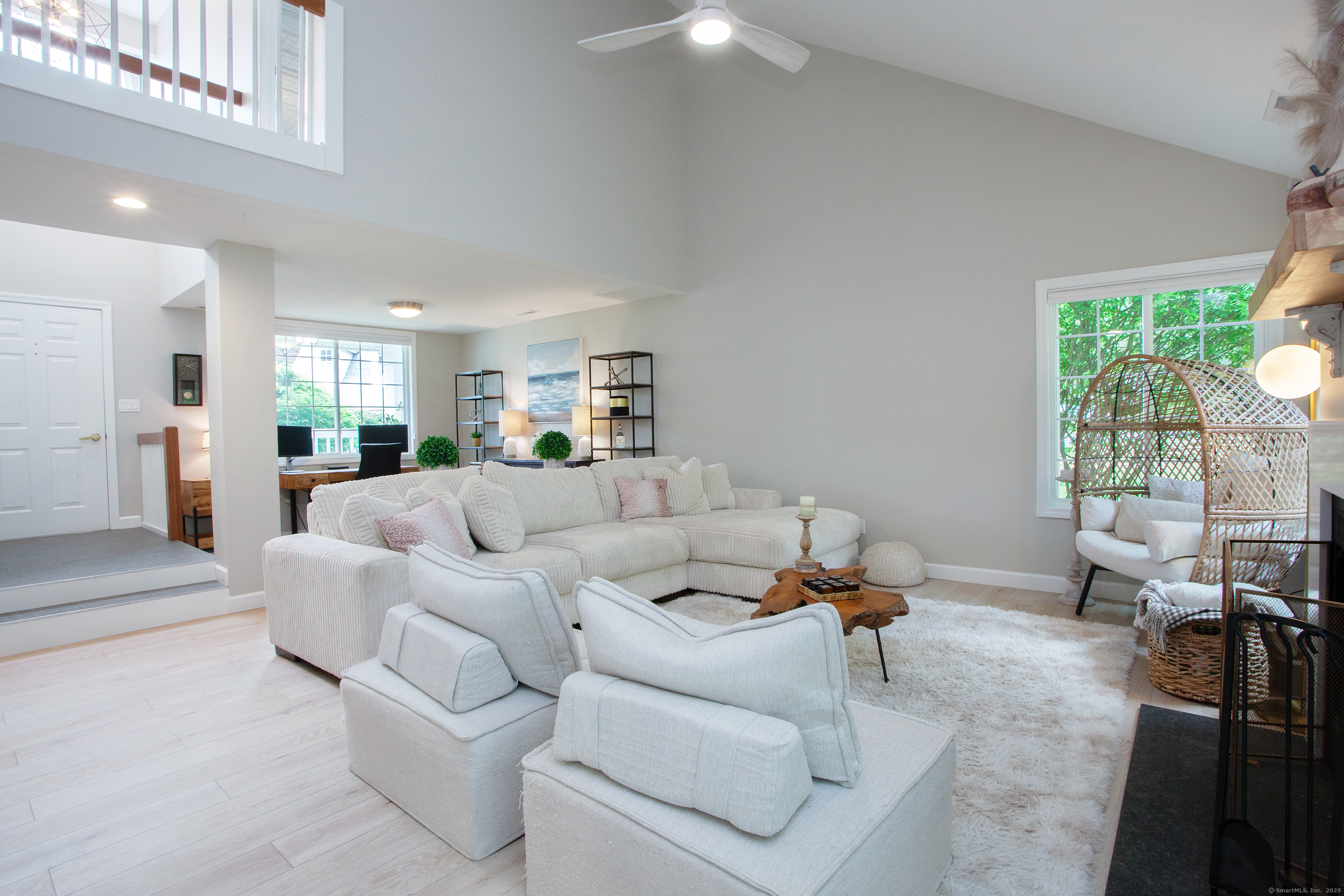 Property Photo:  41 Stratton Forest Way 41  CT 06070 