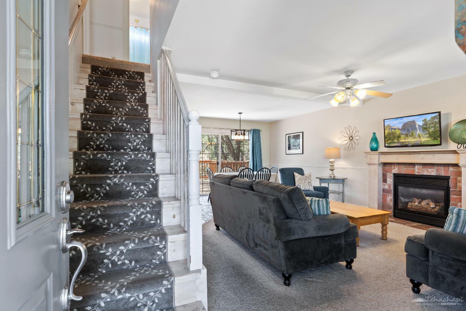 Property Photo: 22005 Valley Vista Drive CA 93561