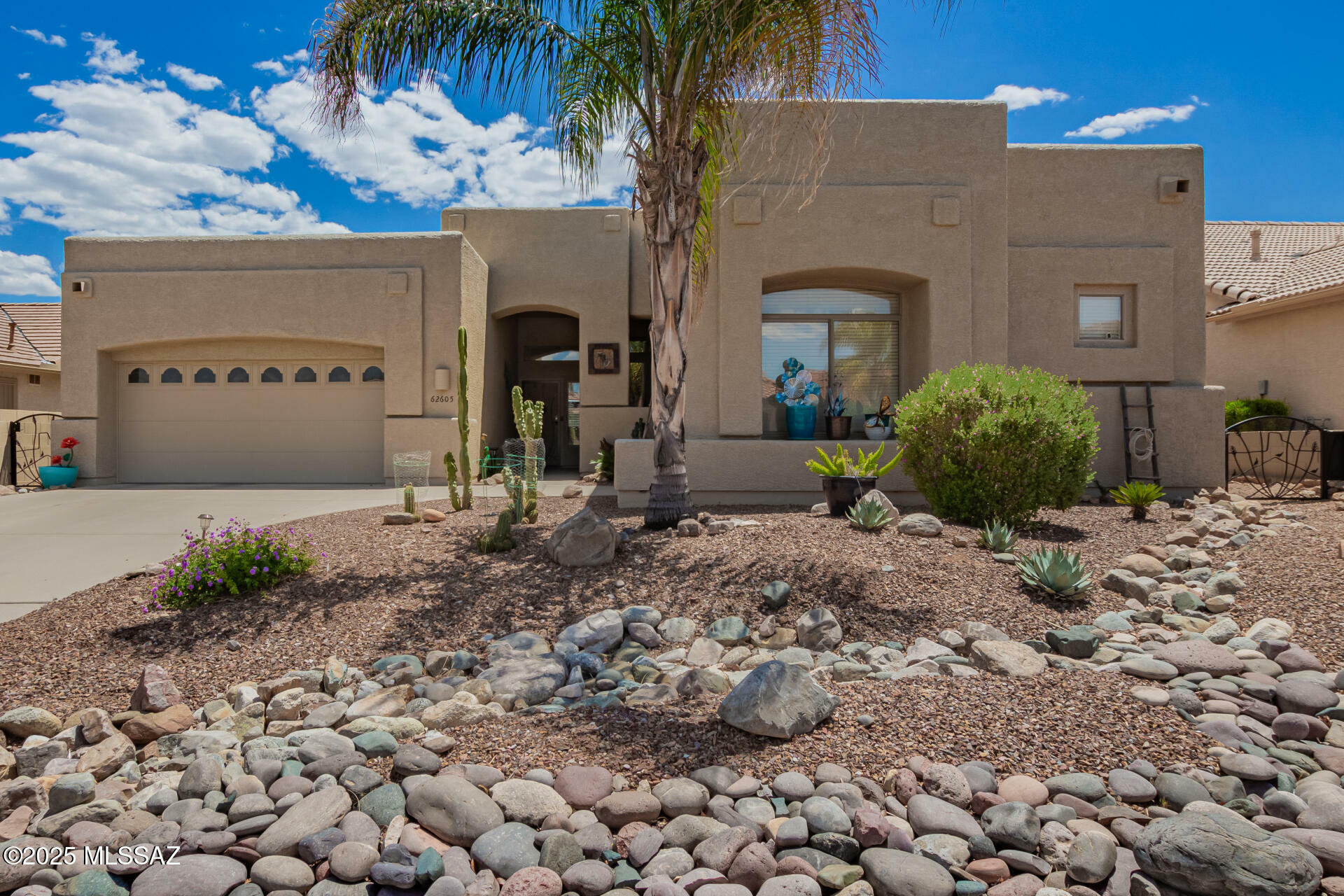 Property Photo:  62605 E Amberwood Drive  AZ 85739 