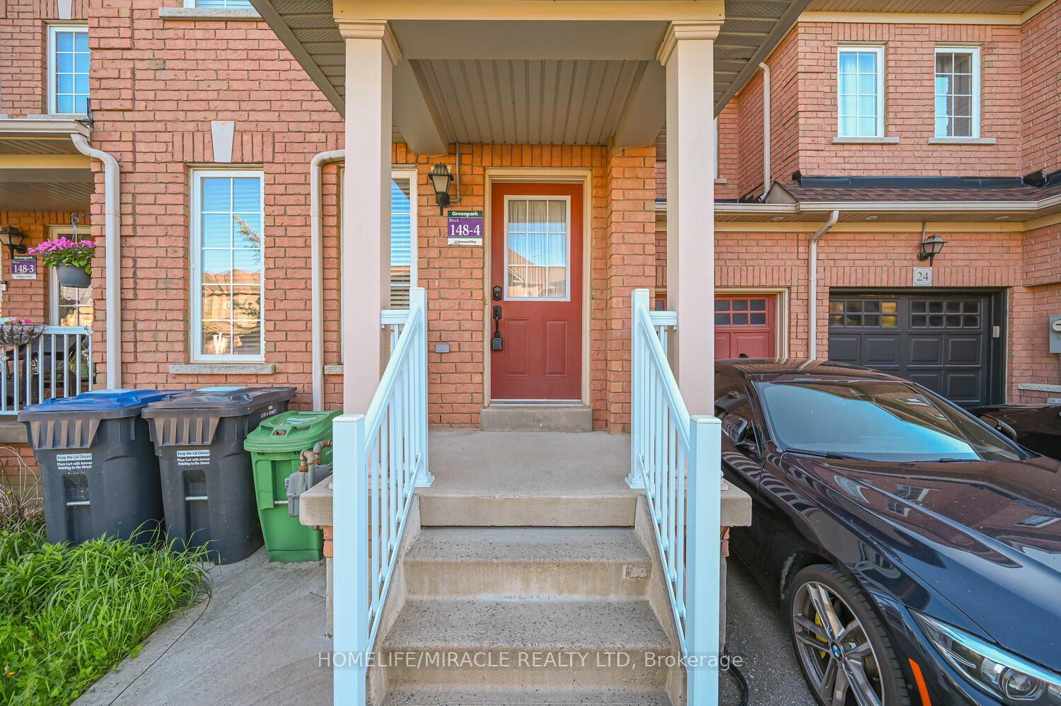Property Photo: 22 Nutwood Way ON L6R 0X7