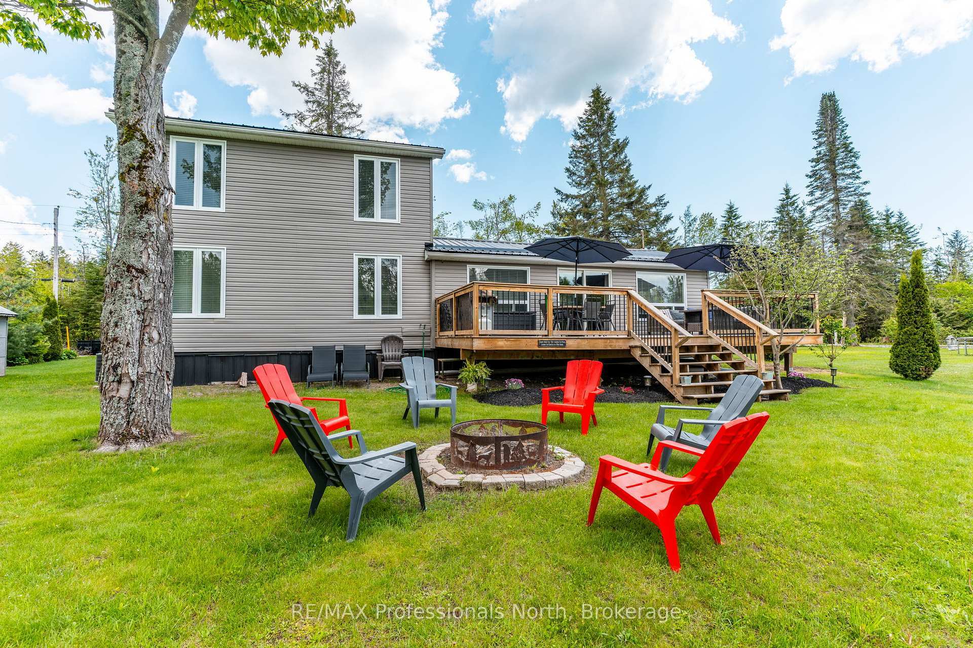 Property Photo: 90 Kozy Kove Road ON K0M 1C0