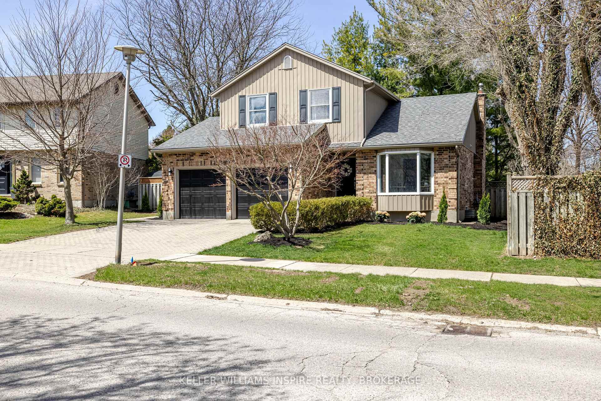 Property Photo: 1809 Phillbrook Drive ON N5X 2Y2