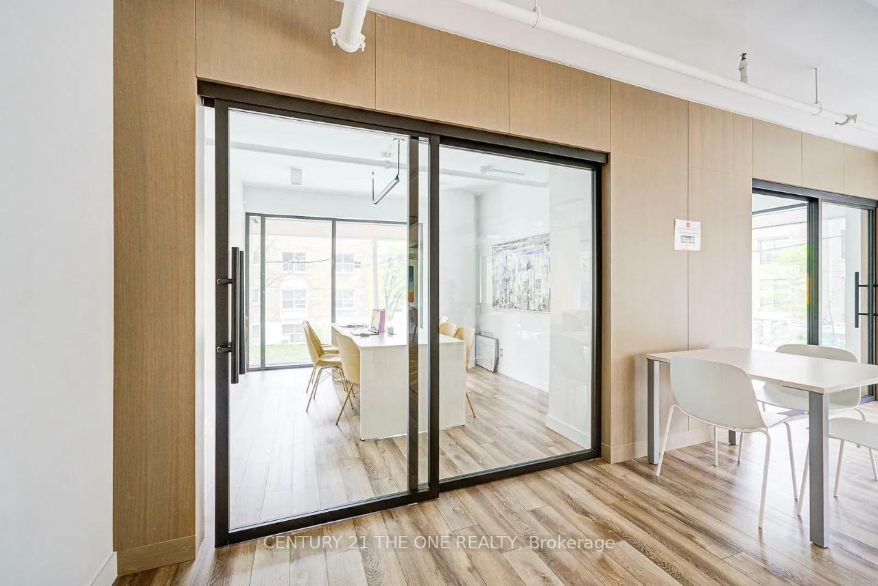 Property Photo: 203 College Street 509 ON M5T 1P9