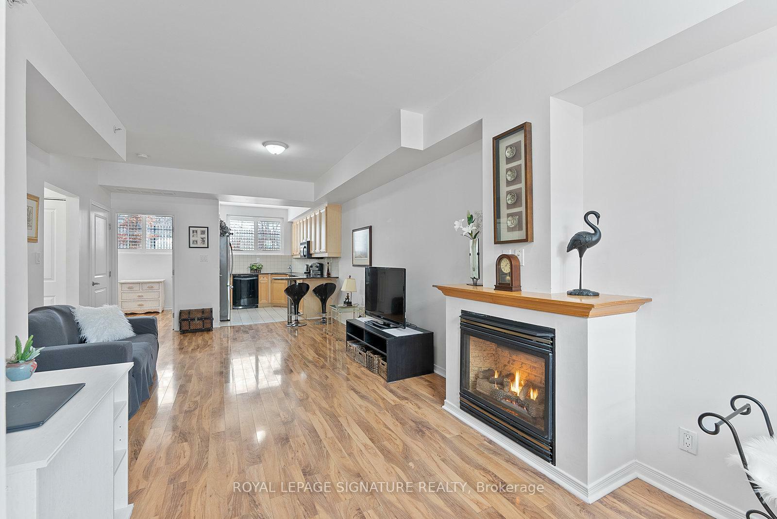 Property Photo: 1785 Eglinton Avenue E 103 ON M4A 2Y6