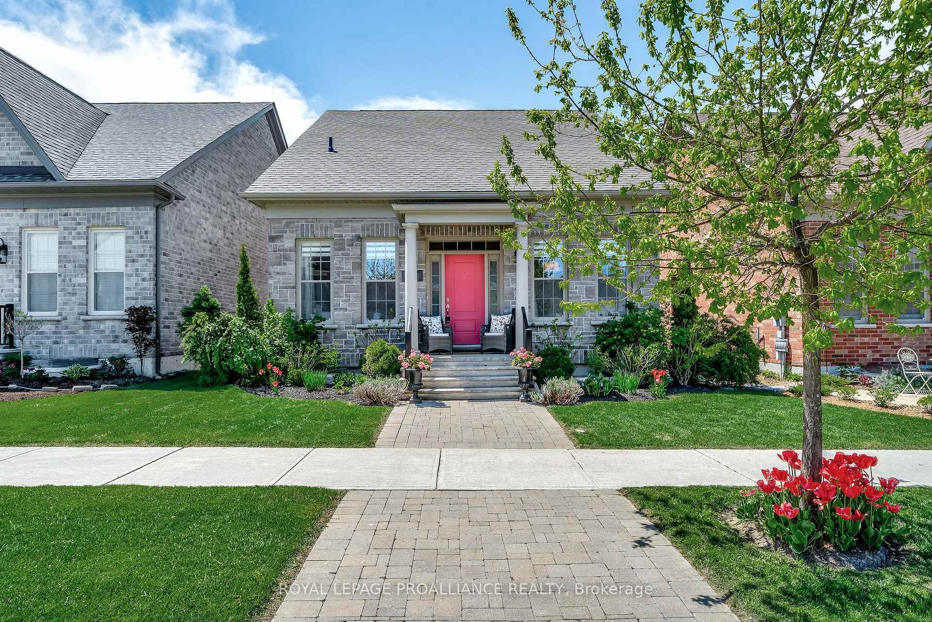 Property Photo:  737 James Sweetman Avenue  ON K9A 0K7 